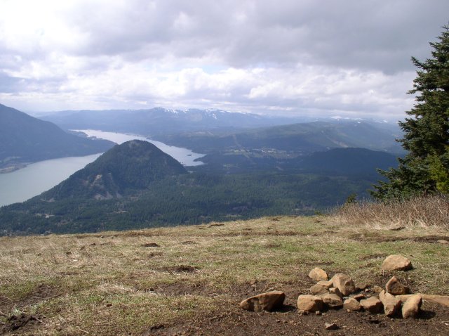 3.24.06 Dog Mountain 042 